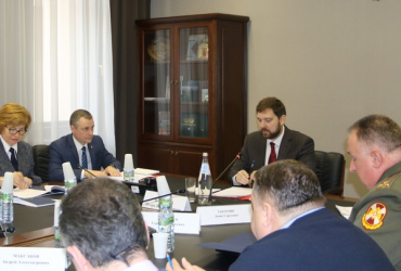 Фото к новости Игорь Баринов провел заседание постоянной профильной комиссии Совета при Президенте по делам казачества