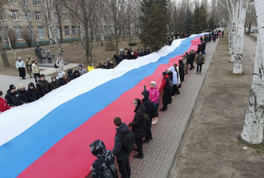 Фото к новости ФАДН России направило в новые регионы РФ более 1 300 тонн гуманитарной помощи с марта 2022 года