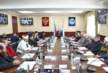 Фото к новости В Республике Алтай прошло заседание советов по межнациональным и межрелигиозным отношениям